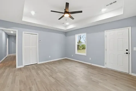 104 Fairground Drive Waverly TN 37185