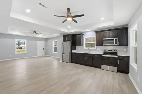 104 Fairground Drive Waverly TN 37185