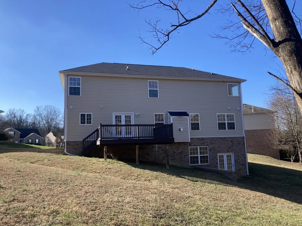 983 Acadia Court Gallatin TN 37066