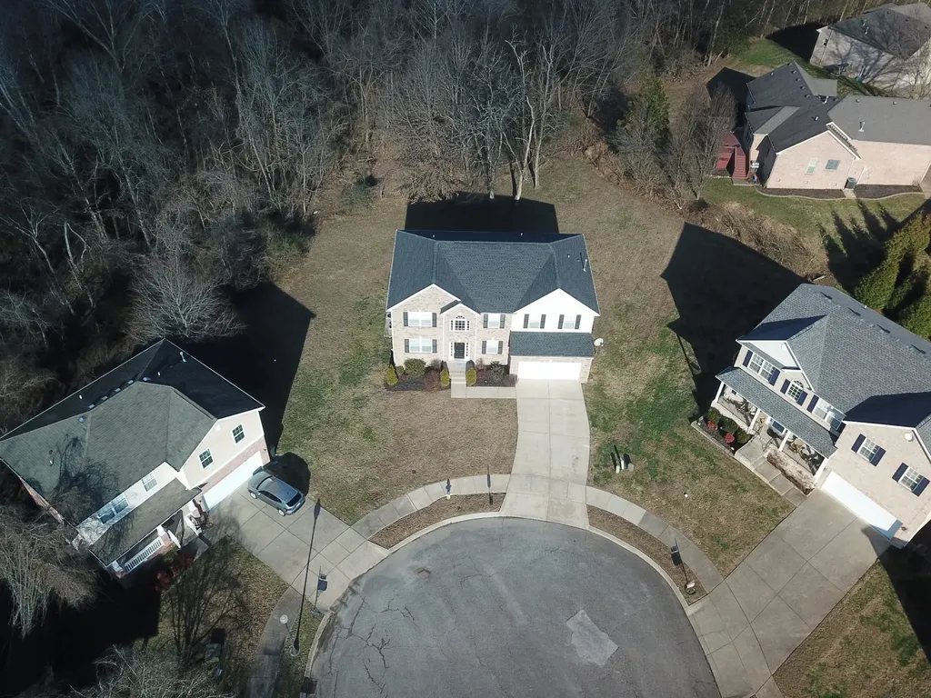 983 Acadia Court Gallatin TN 37066