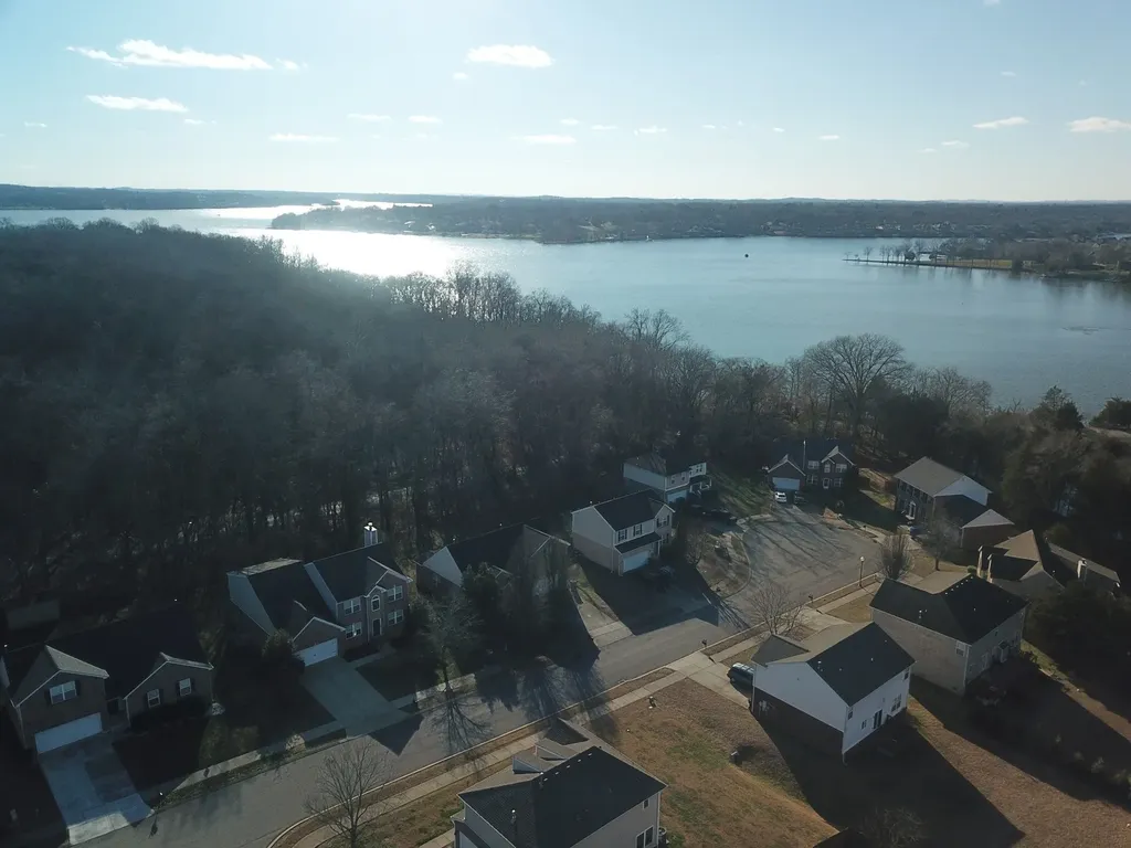 983 Acadia Court Gallatin TN 37066