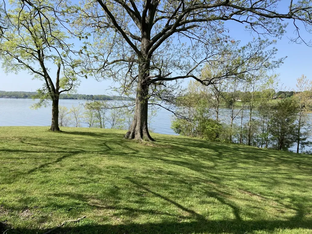 983 Acadia Court Gallatin TN 37066