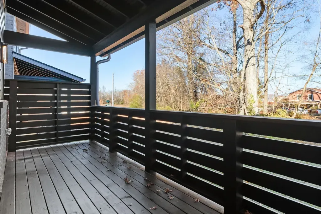 14 Holland Park West Clarksville TN 37043