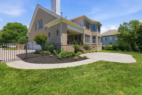 1728 Surrey Drive Brentwood TN 37027