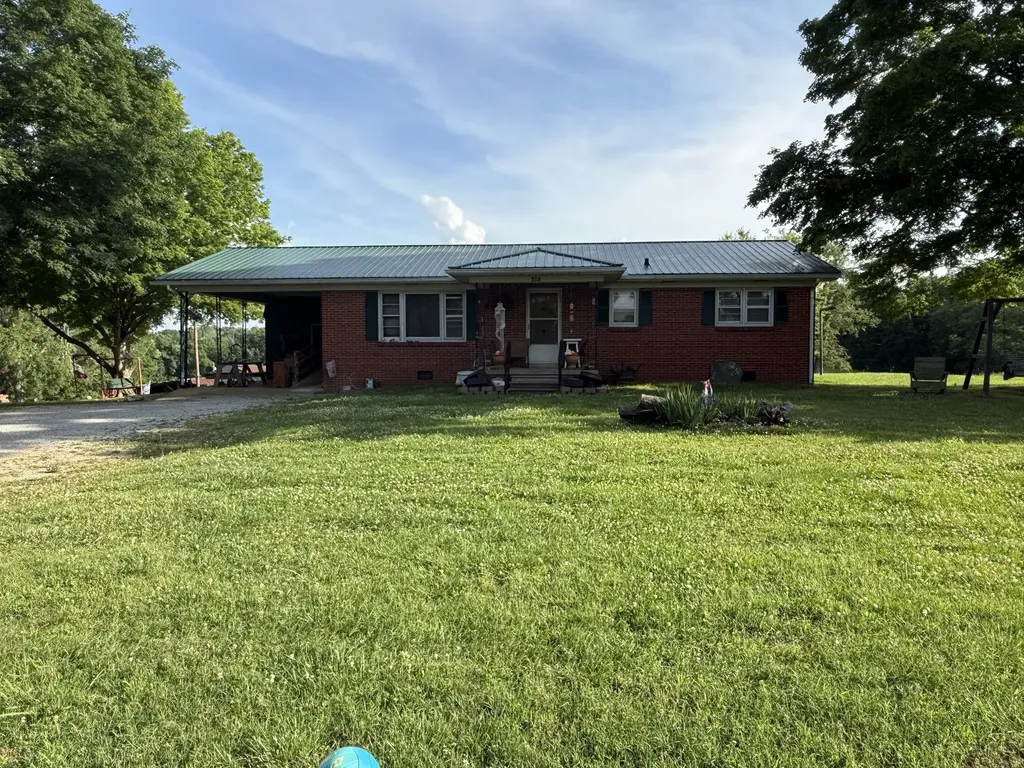 485 W Grinders Switch Road Centerville TN 37033