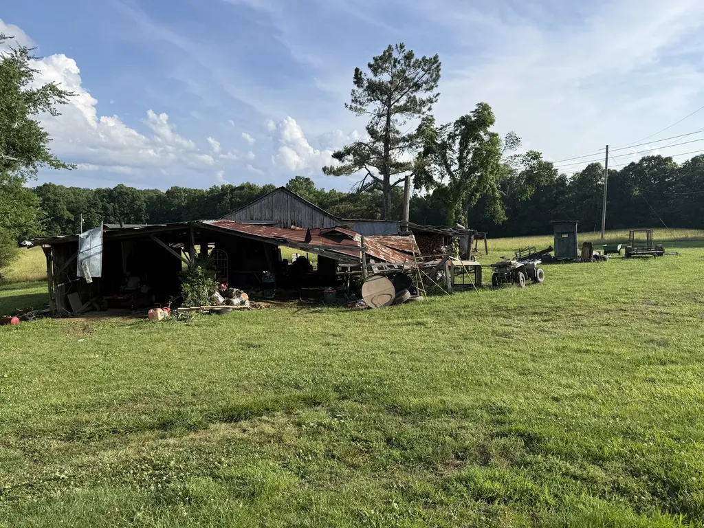 485 W Grinders Switch Road Centerville TN 37033
