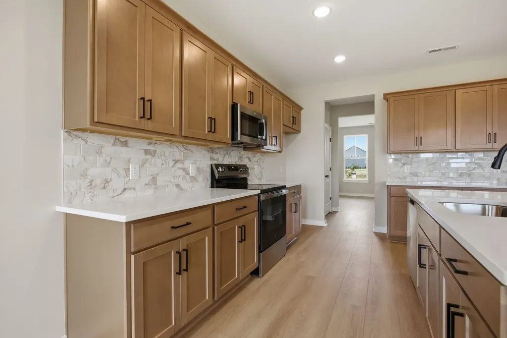 604 Sun Bear Lane Mount Pleasant TN 38474
