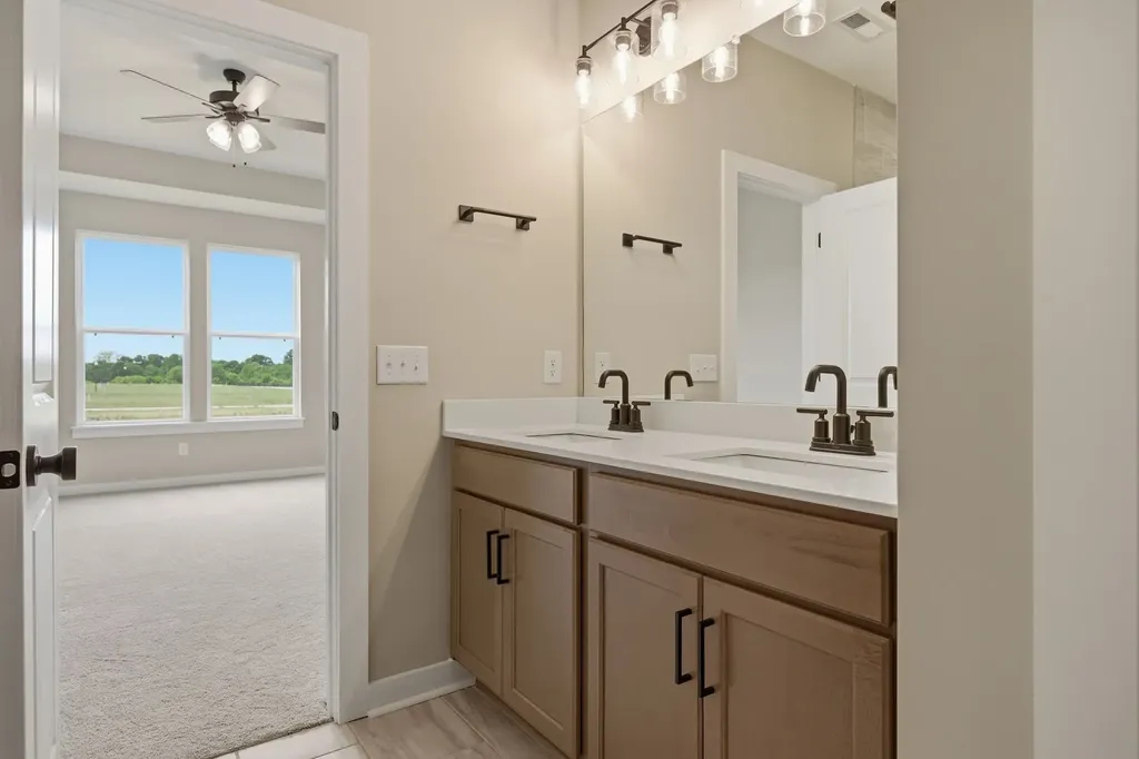 604 Sun Bear Lane Mount Pleasant TN 38474