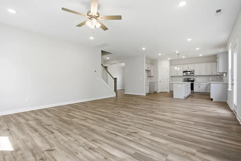 332 Black Bear Drive Mount Pleasant TN 38474