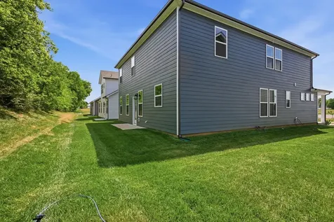 332 Black Bear Drive Mount Pleasant TN 38474