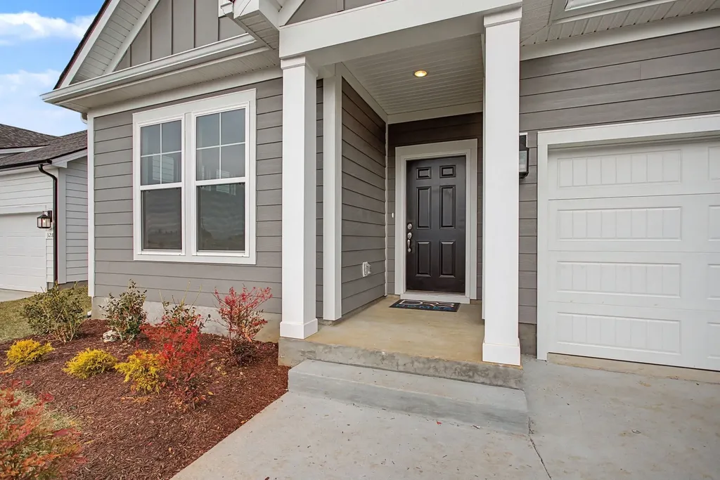 324 Black Bear Drive Mount Pleasant TN 38474