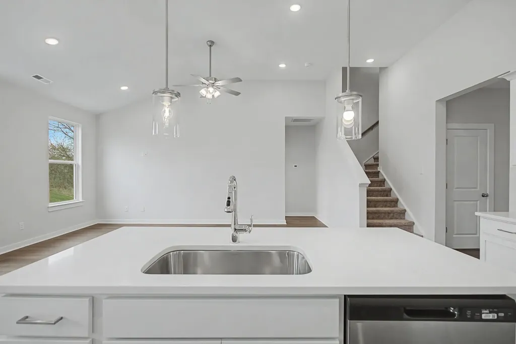 324 Black Bear Drive Mount Pleasant TN 38474