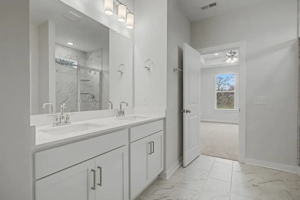 324 Black Bear Drive Mount Pleasant TN 38474