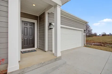 324 Black Bear Drive Mount Pleasant TN 38474