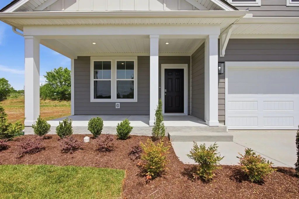 336 Black Bear Drive Mount Pleasant TN 38474