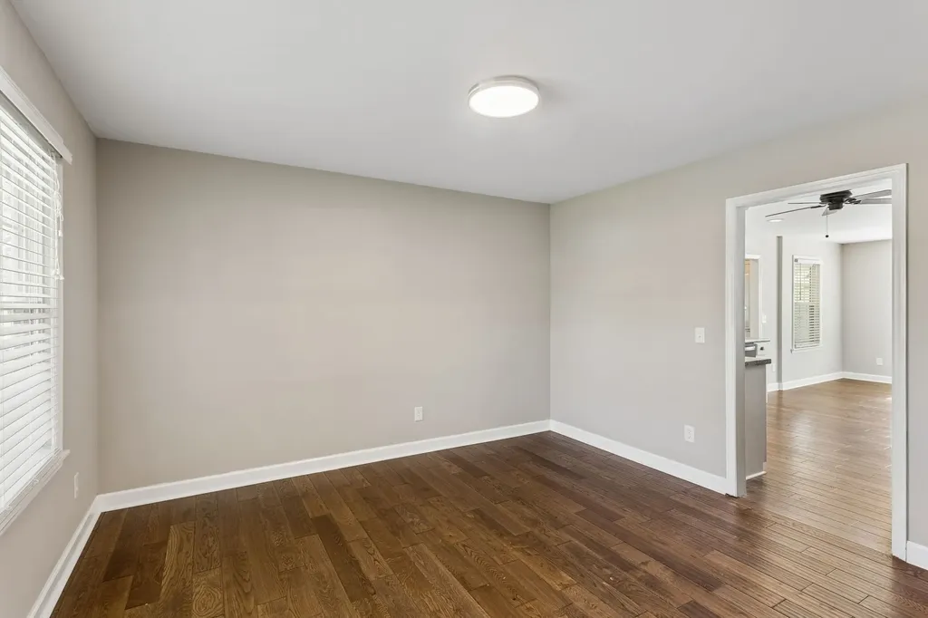 16 Delana Avenue Lawrenceburg TN 38464