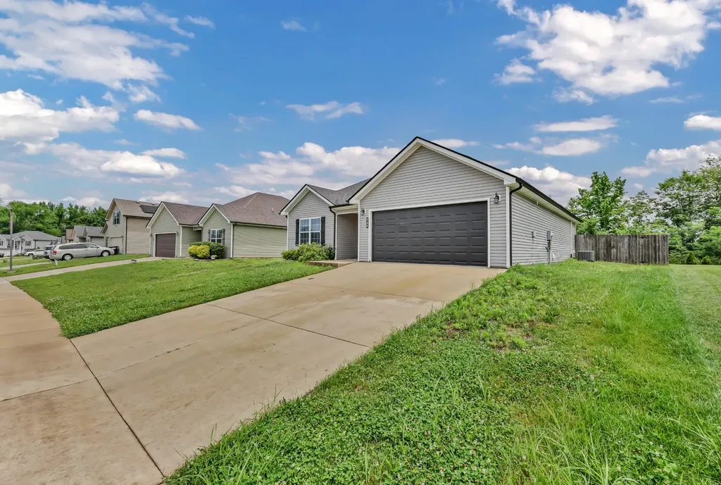 745 Tidwell Drive Clarksville TN 37042