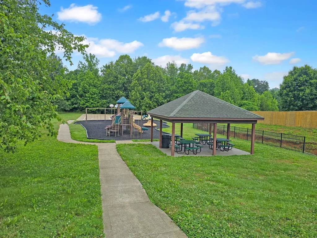 745 Tidwell Drive Clarksville TN 37042