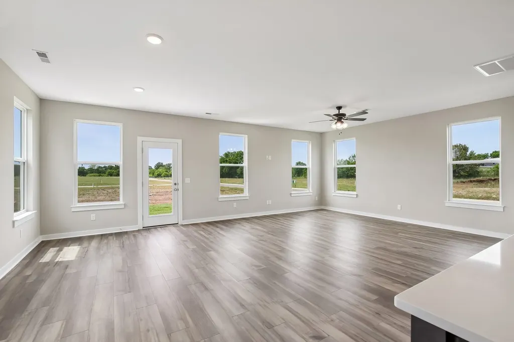 600 Sun Bear Lane Mount Pleasant TN 38474