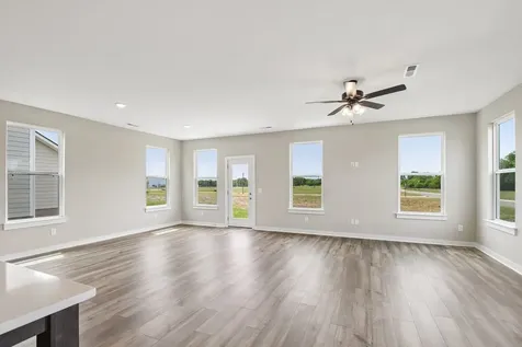 600 Sun Bear Lane Mount Pleasant TN 38474