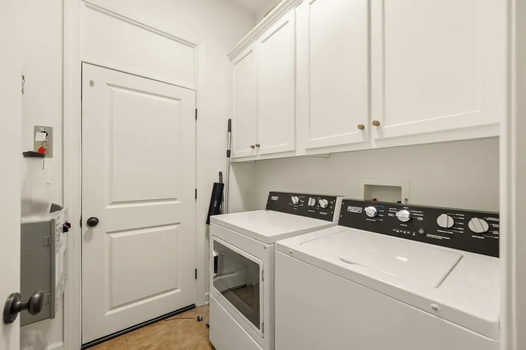 238 Shannon Lane Bath Springs TN 38311