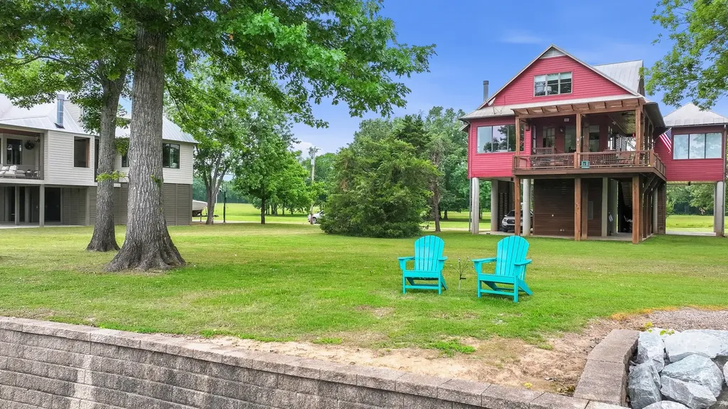 238 Shannon Lane Bath Springs TN 38311