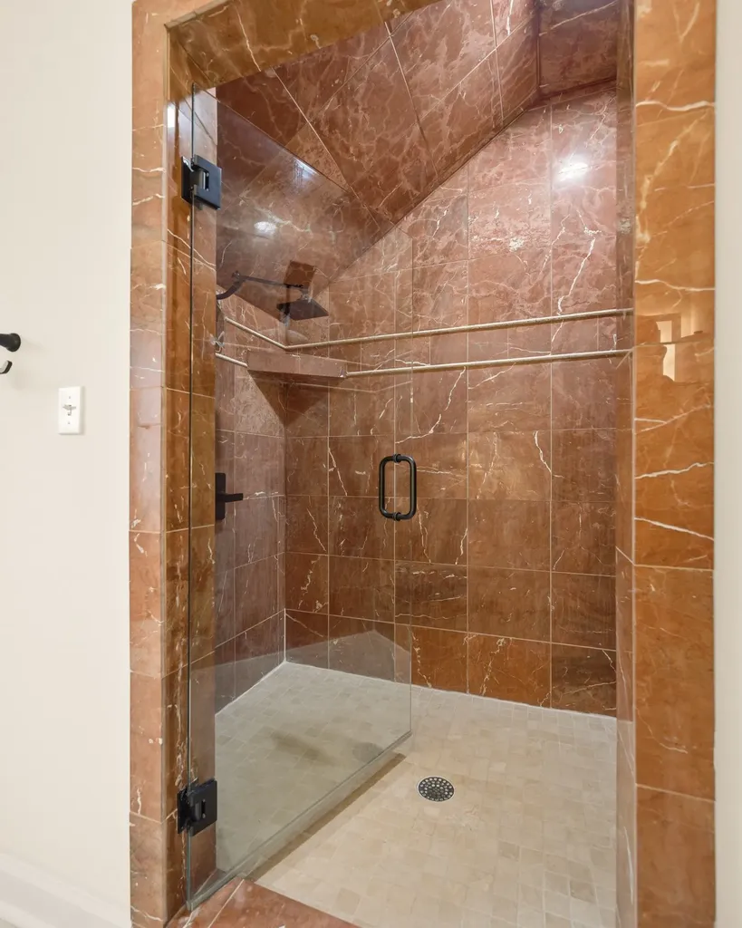 238 Shannon Lane Bath Springs TN 38311