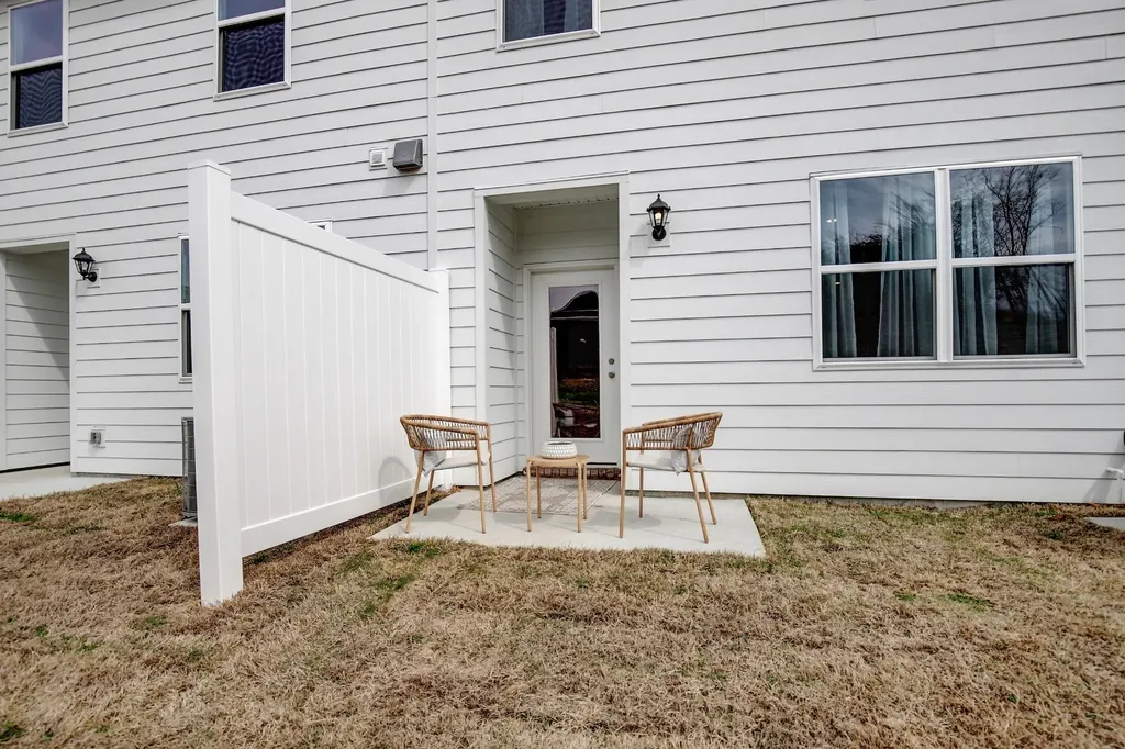 215 Redhead Lane Lebanon TN 37090
