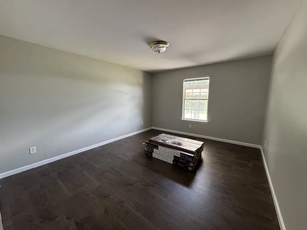 14261/2 Alhambra Drive Lebanon TN 37087