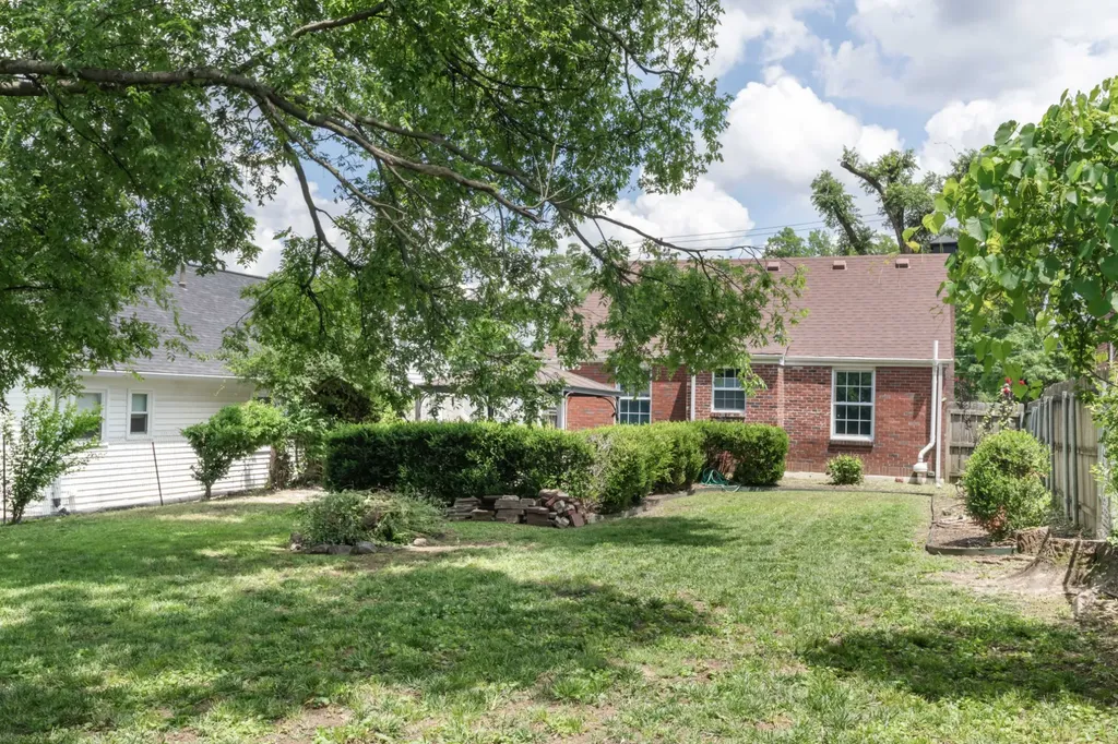 2903 Glenmeade Drive Nashville TN 37216