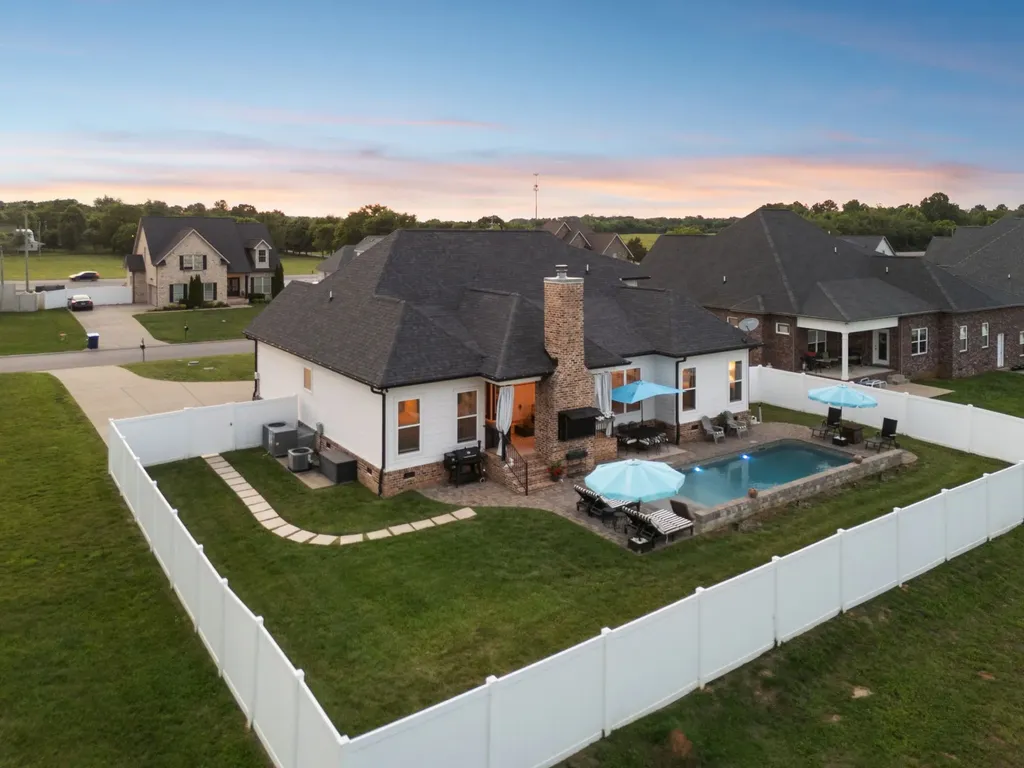 1525 North Side Drive Murfreesboro TN 37130