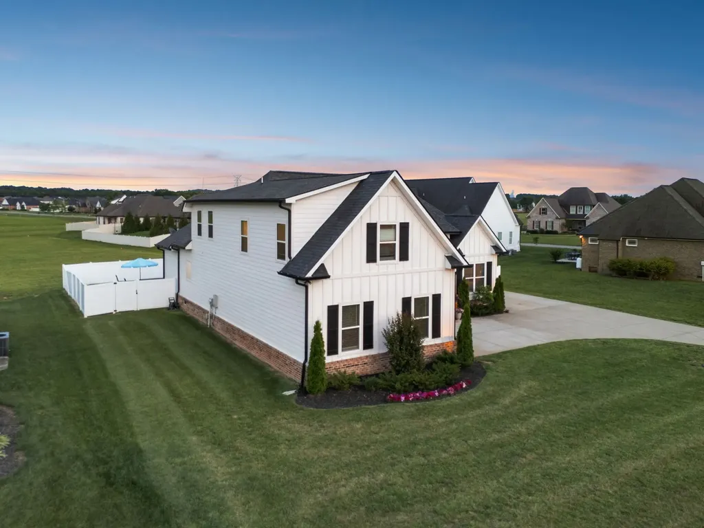 1525 North Side Drive Murfreesboro TN 37130