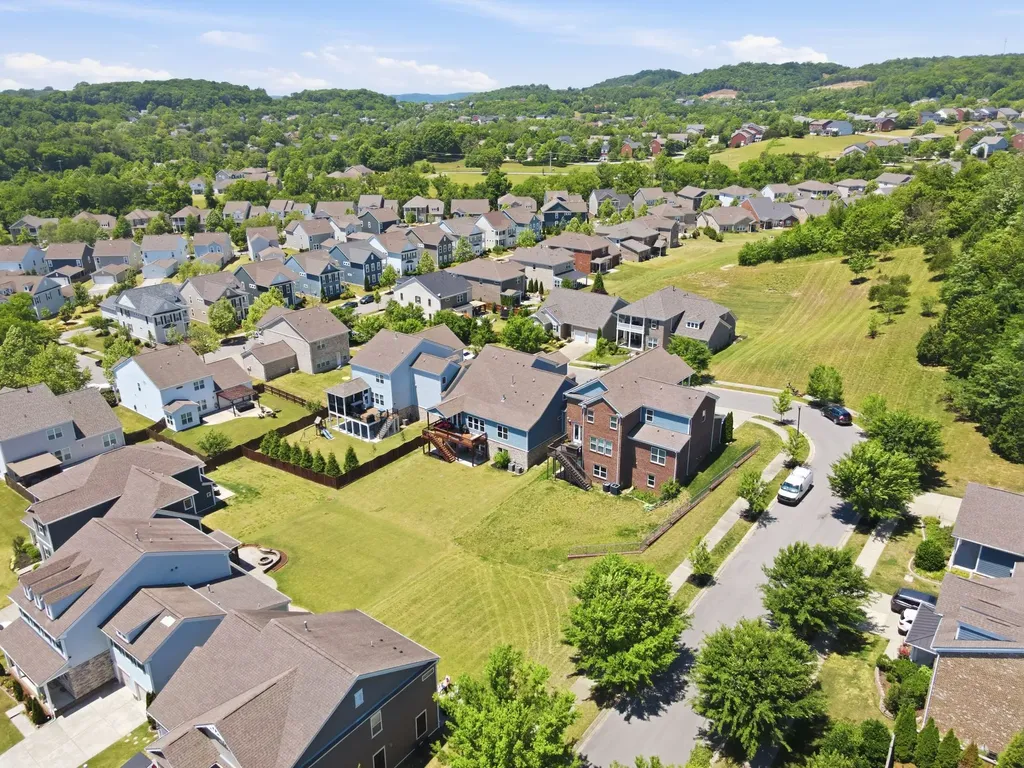 1814 Lanceford Court Franklin TN 37067