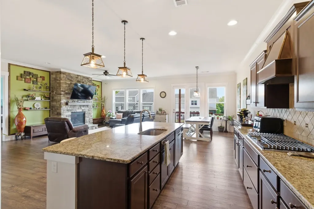 1814 Lanceford Court Franklin TN 37067