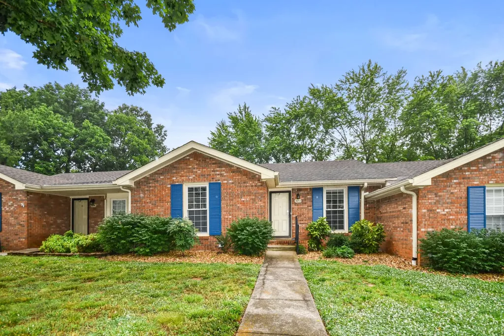 3072 Woody Lane Clarksville TN 37043