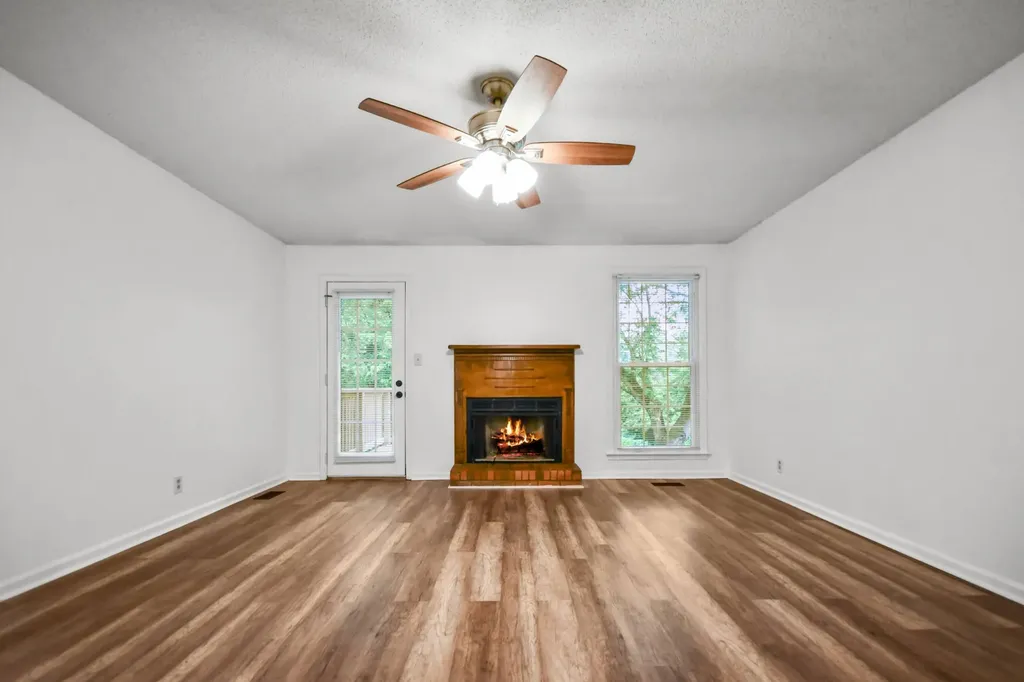 3072 Woody Lane Clarksville TN 37043