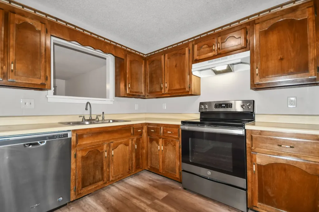 3072 Woody Lane Clarksville TN 37043