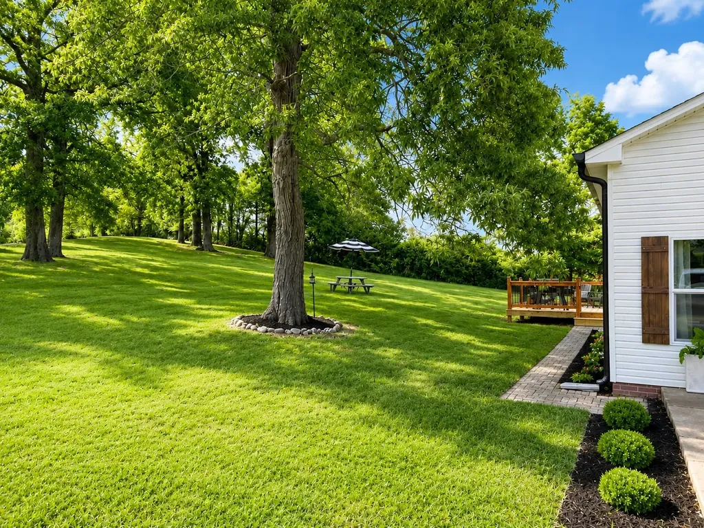 899 Southerland Road Dickson TN 37055