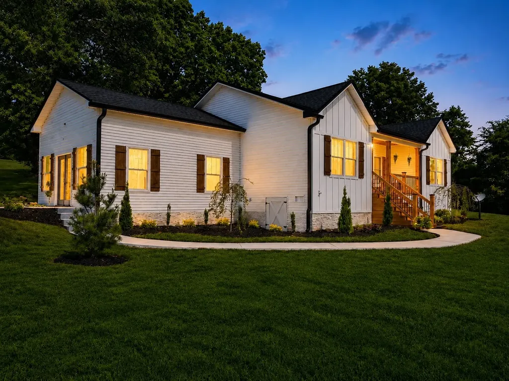 899 Southerland Road Dickson TN 37055
