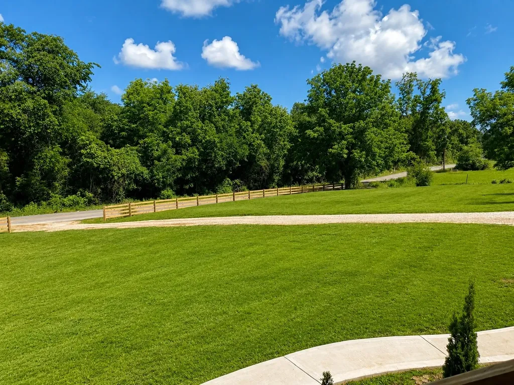 899 Southerland Road Dickson TN 37055