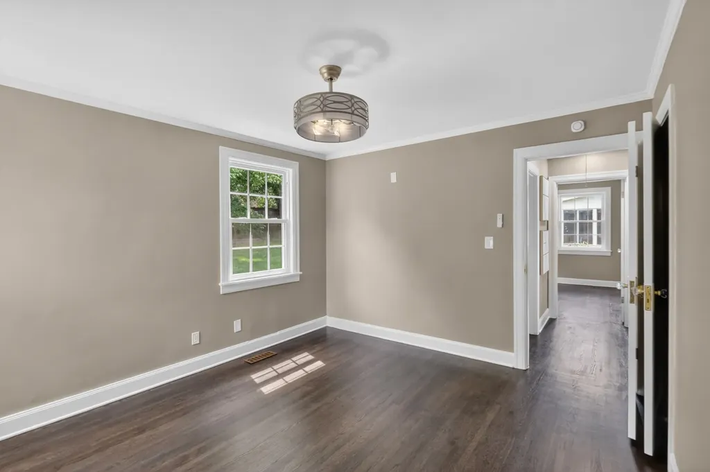 2217 Pinewood Road Nashville TN 37216