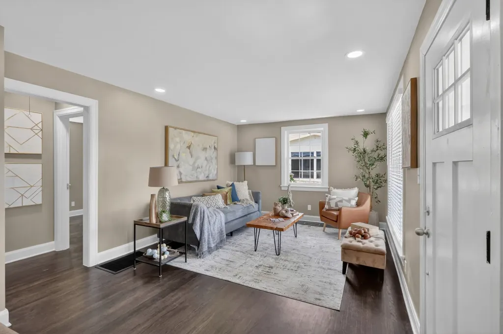 2217 Pinewood Road Nashville TN 37216