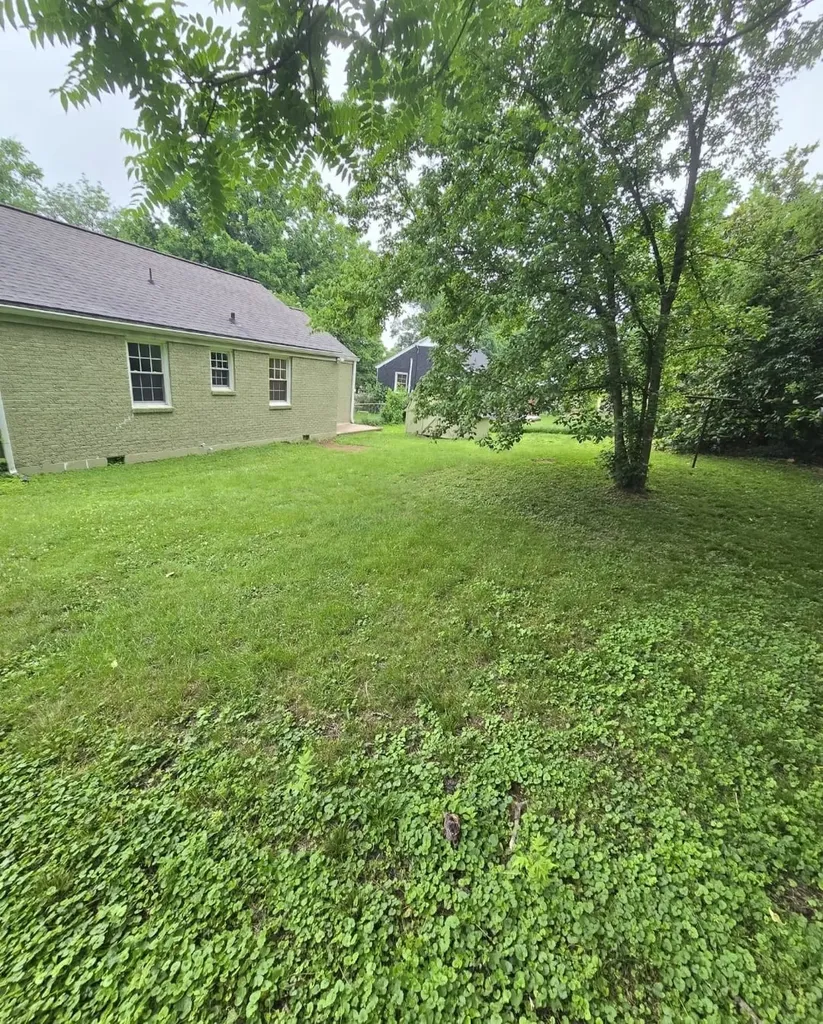 2217 Pinewood Road Nashville TN 37216