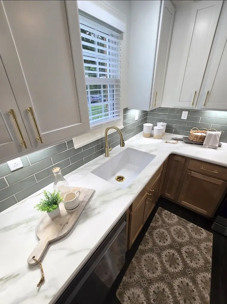 2217 Pinewood Road Nashville TN 37216