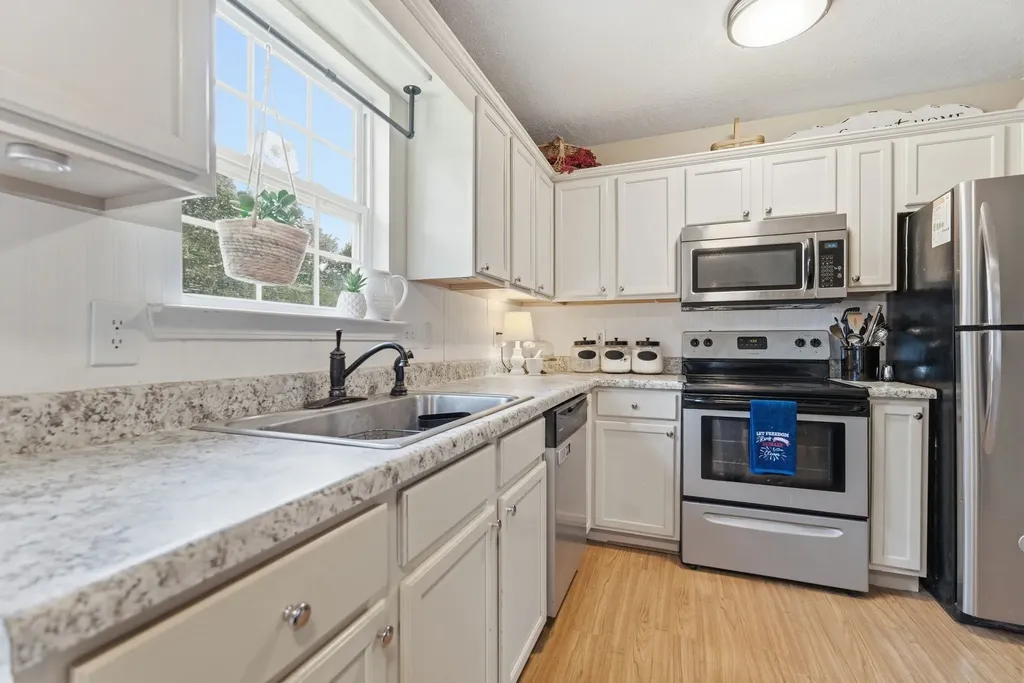 124 Mallow Drive Christiana TN 37037