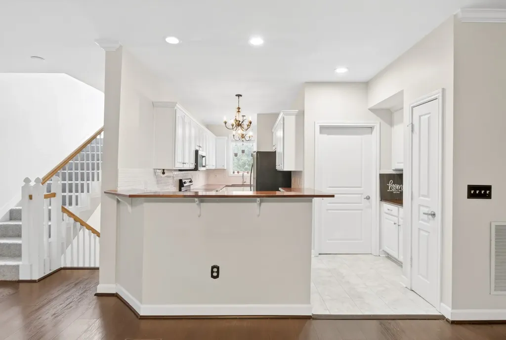 320 Old Hickory Boulevard Nashville TN 37221