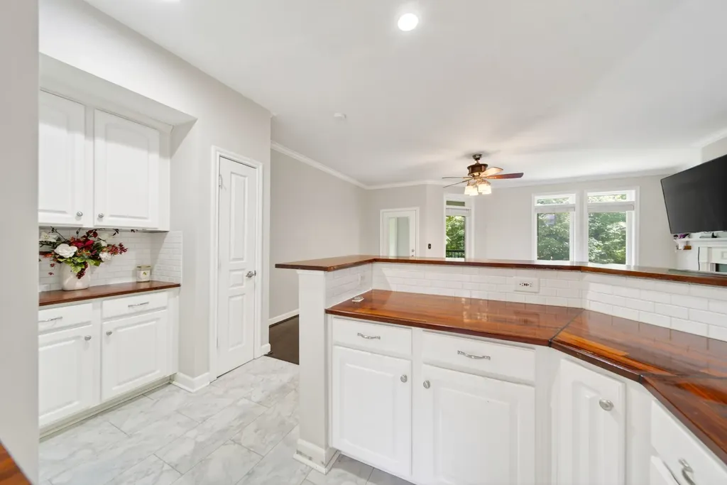 320 Old Hickory Boulevard Nashville TN 37221