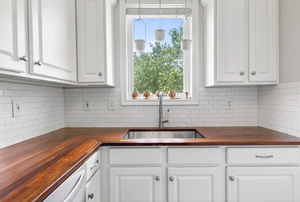 320 Old Hickory Boulevard Nashville TN 37221