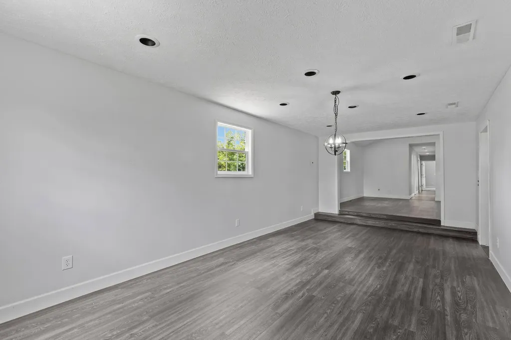 340 Brinkley Lane White House TN 37188