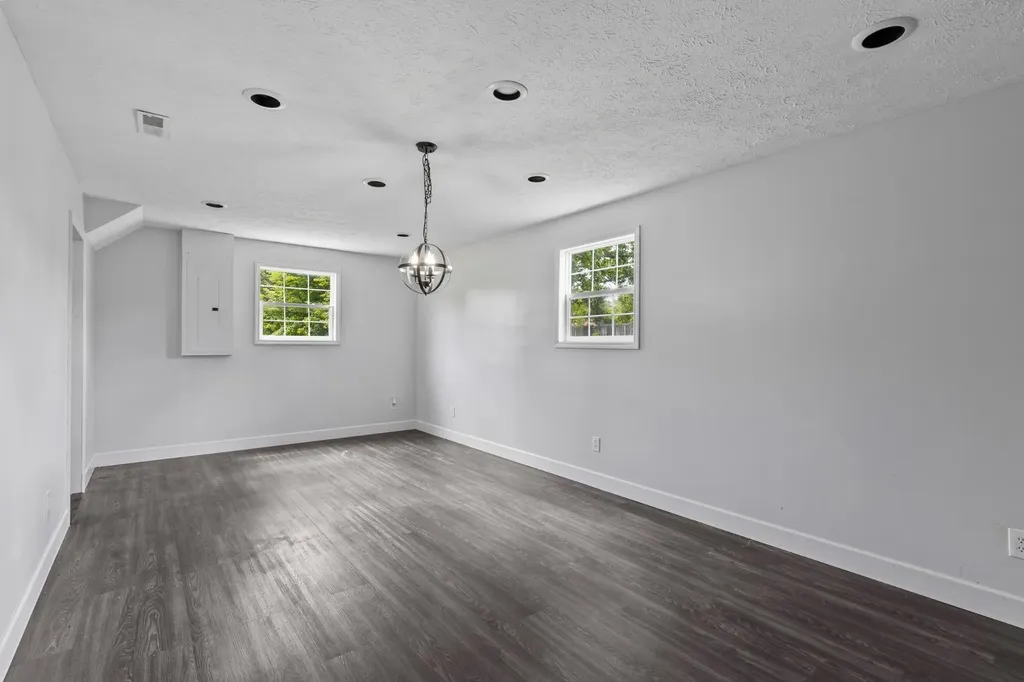 340 Brinkley Lane White House TN 37188